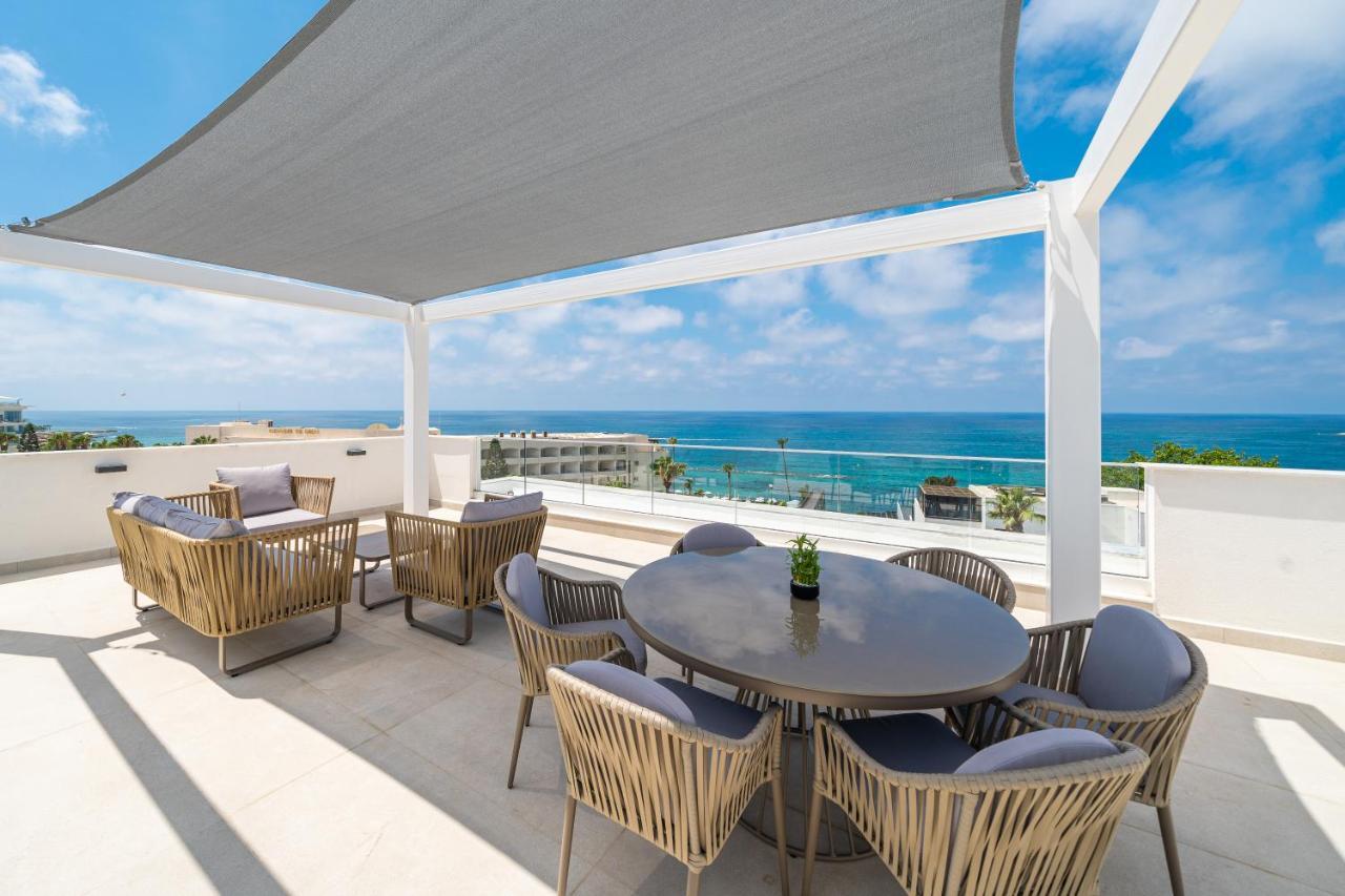 Waterside Sea View Apartments Paphos Eksteriør billede