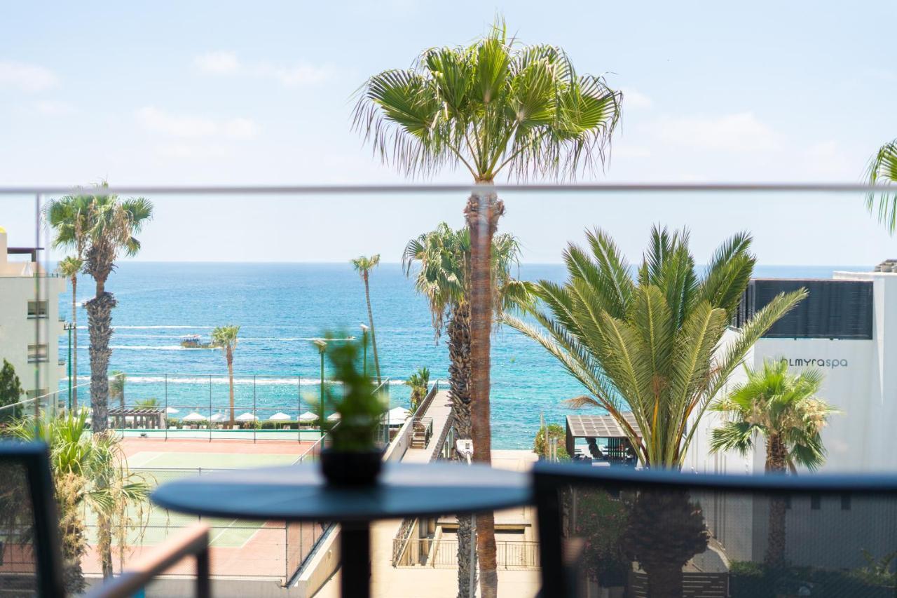 Waterside Sea View Apartments Paphos Eksteriør billede