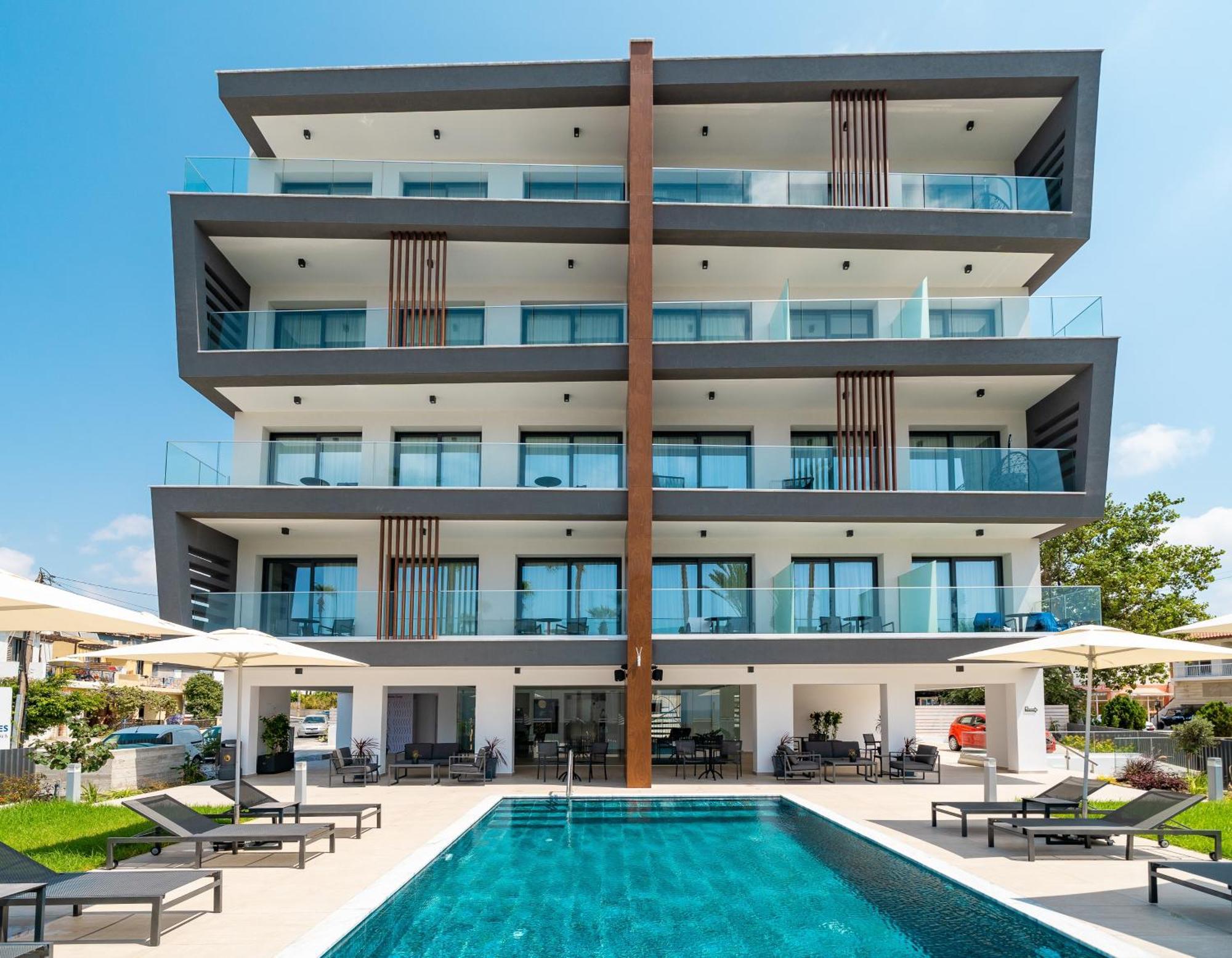 Waterside Sea View Apartments Paphos Eksteriør billede