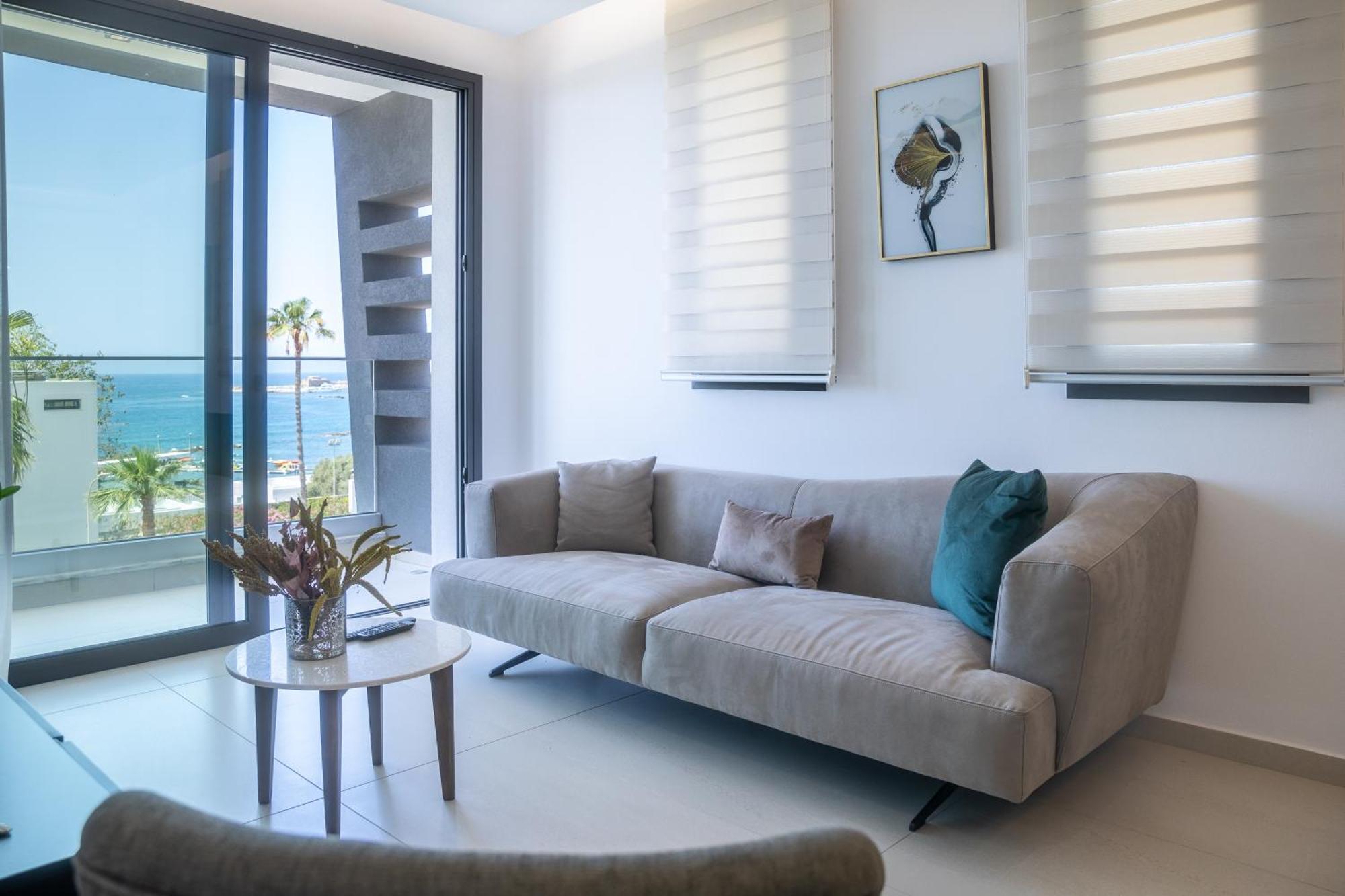 Waterside Sea View Apartments Paphos Eksteriør billede